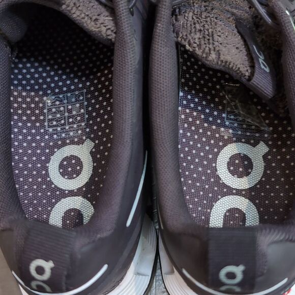 On Running Cloud Terry Shoes in Pebble Sz 10 - Picture 7 of 12